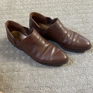 Women’s Brown Leather ankle booties
